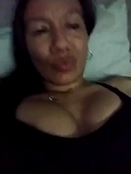 Snapshot of danna_tt chatting on 07.17.26 danna tt online show from 07.17.26