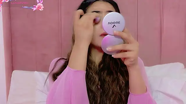 MoollyLove online show from 07.10.26