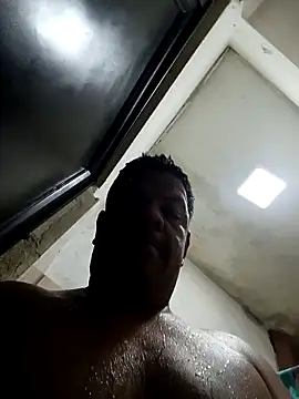 Snapshot of Danielleon12_ chatting on 03.27.26 Danielleon12 online show from 03.27.26