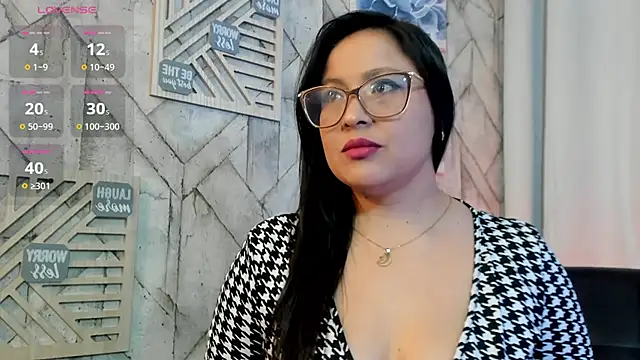 hannabackerr online show from 07.23.26