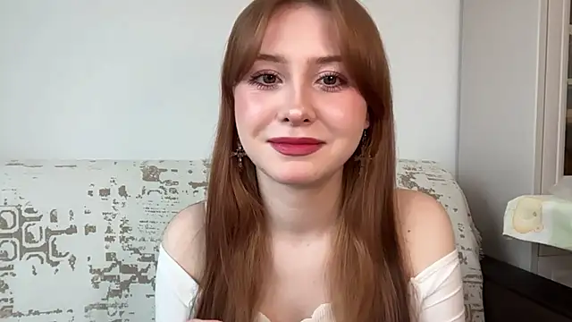 Snapshot of Amy_Bronson chatting on 04.02.26 Amy Bronson online show from 04.02.26