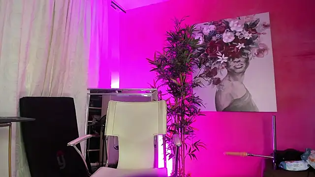 LexyNova  online show from 05.22.26