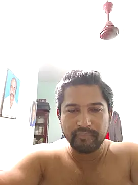 Snapshot of varun2184 chatting on 04.03.26 varun2184 online show from 04.03.26