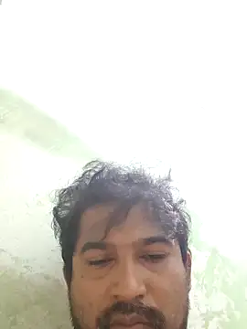 Snapshot of varun2184 chatting on 04.06.26 varun2184 online show from 04.06.26