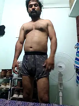 Snapshot of varun2184 chatting on 04.11.26 varun2184 online show from 04.11.26