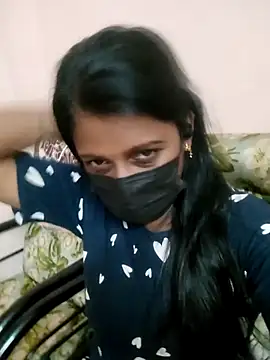 Snapshot of Tamil_Hot_Thara chatting on 04.08.26 Tamil Hot Thara online show from 04.08.26