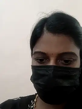 Snapshot of Tamil_Hot_Thara chatting on 04.12.26 Tamil Hot Thara online show from 04.12.26