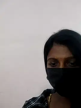 Snapshot of Tamil_Hot_Thara chatting on 04.15.26 Tamil Hot Thara online show from 04.15.26
