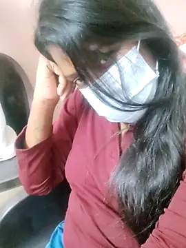 Snapshot of Tamil_Hot_Thara chatting on 05.19.26 Tamil Hot Thara online show from 05.19.26