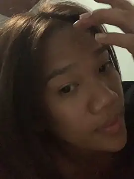 Snapshot of iloveyou_divine22 chatting on 05.18.26 iloveyou divine22 online show from 05.18.26
