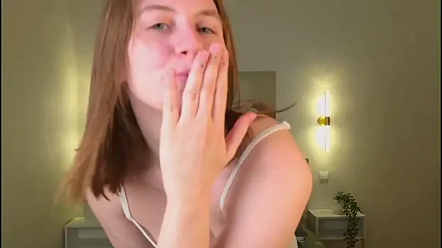 MellyAlfayi online show from 03.29.26