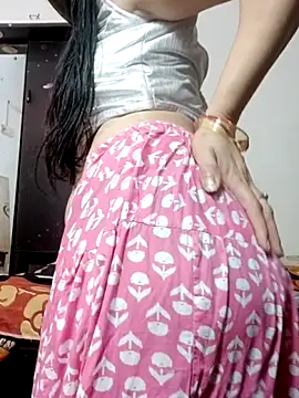 Snapshot of Sexyy_Bhabhi_143 chatting on 06.14.26 Sexyy Bhabhi 143 online show from 06.14.26