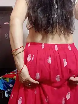 Snapshot of Sexyy_Bhabhi_143 chatting on 07.10.26 Sexyy Bhabhi 143 online show from 07.10.26