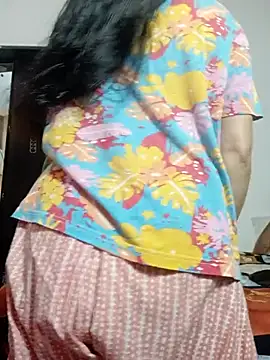 Snapshot of Sexyy_Bhabhi_143 chatting on 07.22.26 Sexyy Bhabhi 143 online show from 07.22.26