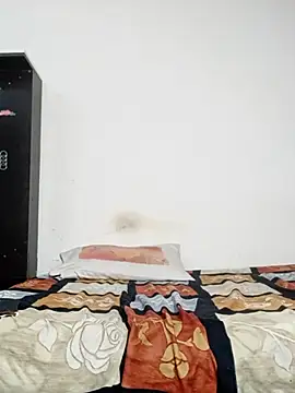 Snapshot of Sexyy_Bhabhi_143 chatting on 07.28.26 Sexyy Bhabhi 143 online show from 07.28.26