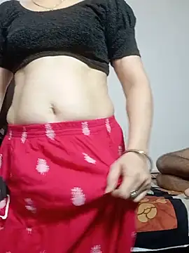 Snapshot of Sexyy_Bhabhi_143 chatting on 07.31.26 Sexyy Bhabhi 143 online show from 07.31.26