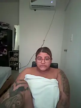 C1N09 online show from 07.21.26