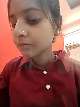 Snapshot of TANU01990 chatting on 04.15.26 TANU01990 online show from 04.15.26