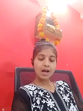 Snapshot of TANU01990 chatting on 05.15.26 TANU01990 online show from 05.15.26