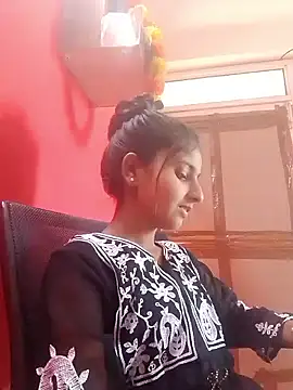 Snapshot of TANU01990 chatting on 05.24.26 TANU01990 online show from 05.24.26