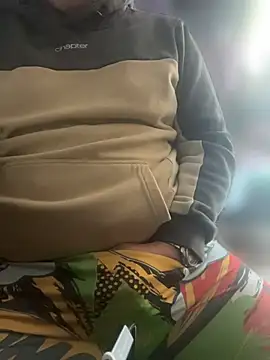 Neo60682 online show from 04.14.26