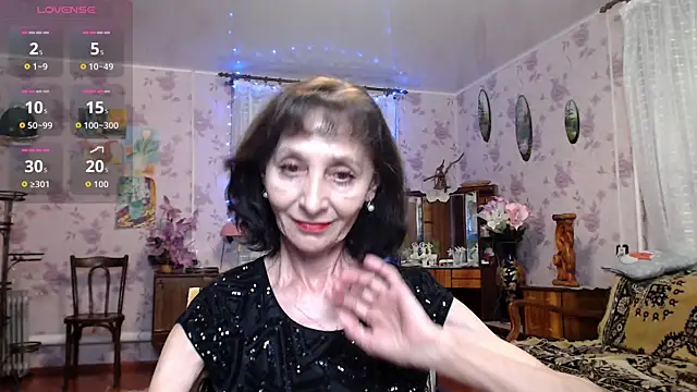 Snapshot of Shooting-Star- chatting on 06.03.26 Shooting-Star- online show from 06.03.26