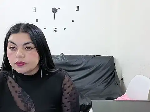 Snapshot of Karla_greenn chatting on 07.16.26 Karla greenn online show from 07.16.26