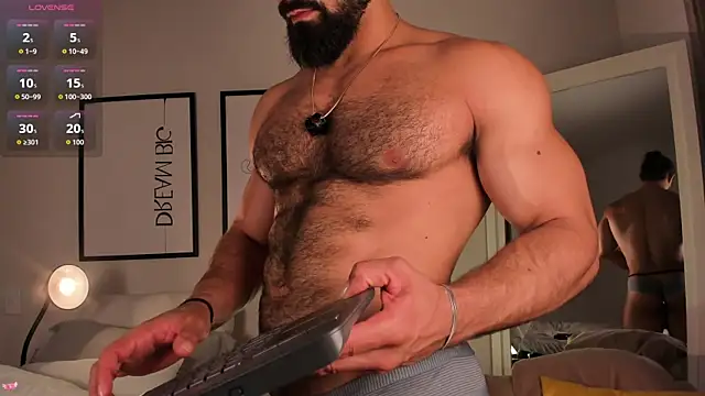 Max strong01 online show from 06.06.26