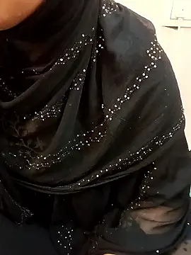 Snapshot of Miss_Noor__ chatting on 05.14.26 Miss Noor online show from 05.14.26