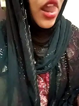 Miss Noor   online show from 07.22.26