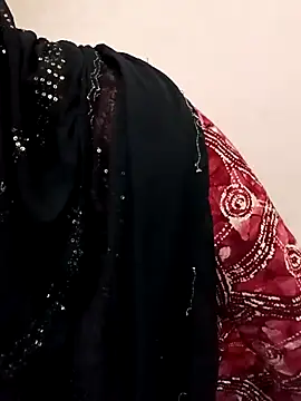 Miss Noor   online show from 07.27.26