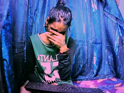 Alanadelray21 online show from 07.02.26