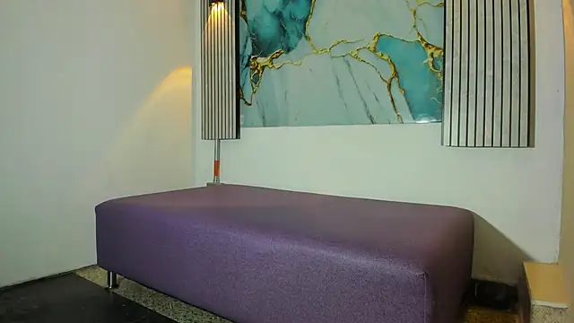 MILLER SANZ online show from 04.06.26