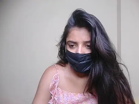 NANCY OBEROYE online show from 05.14.26
