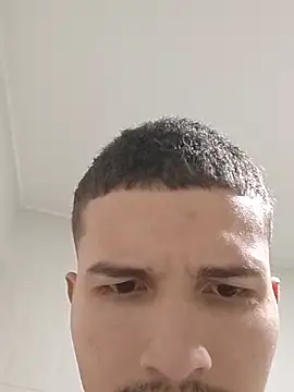 Snapshot of camiloangel119 chatting on 03.30.26 camiloangel119 online show from 03.30.26