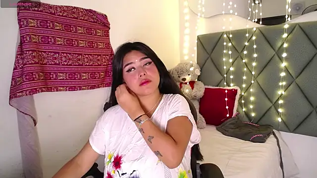 devika kumar online show from 06.18.26