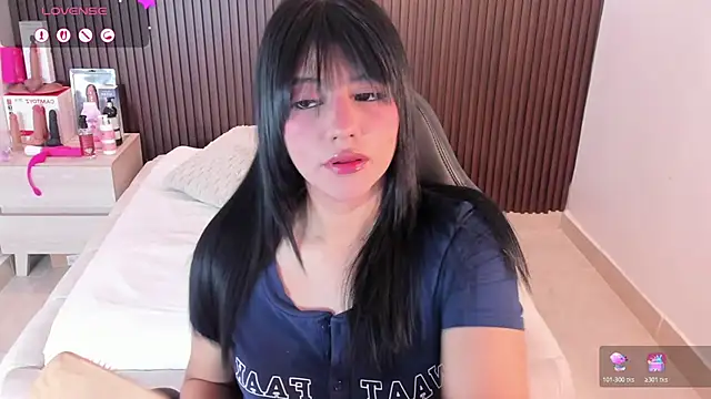 MILLYEVANS1 online show from 07.17.26