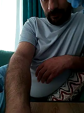 Snapshot of hartboy41 chatting on 04.13.26 hartboy41 online show from 04.13.26