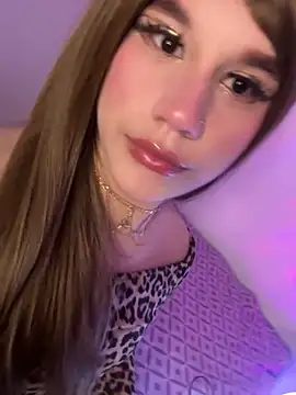 Snapshot of Cata_deoun chatting on 04.17.26 Cata deoun online show from 04.17.26