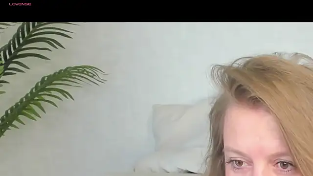CleoXotie online show from 06.13.26
