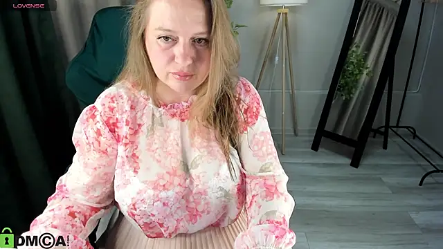 CleoXotie online show from 07.08.26