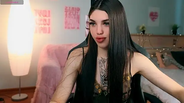 molly rettyy online show from 05.19.26
