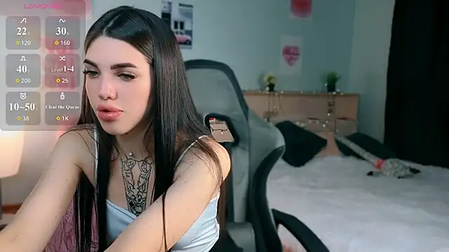 molly rettyy online show from 06.20.26
