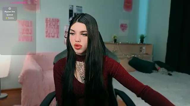 molly rettyy online show from 06.26.26