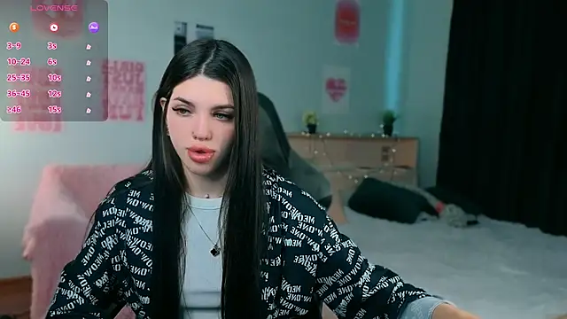 molly rettyy online show from 06.30.26
