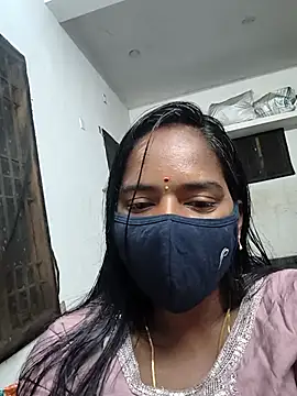 Snapshot of Tamil_Sangeetha chatting on 04.04.26 Tamil Sangeetha online show from 04.04.26