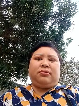 Snapshot of Monglan-c chatting on 03.29.26 Monglan-c online show from 03.29.26