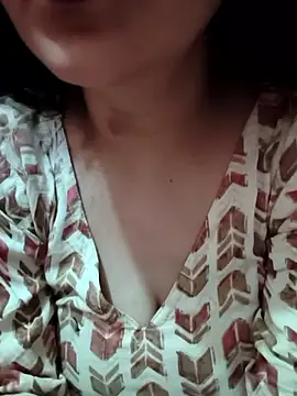 ZOYA KHAN-123 online show from 05.02.26
