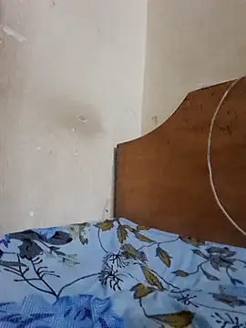 Snapshot of Sana-32 chatting on 03.29.26 Sana-32 online show from 03.29.26