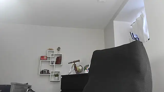 Snapshot of AngelFusco chatting on 04.23.26 AngelFusco online show from 04.23.26
